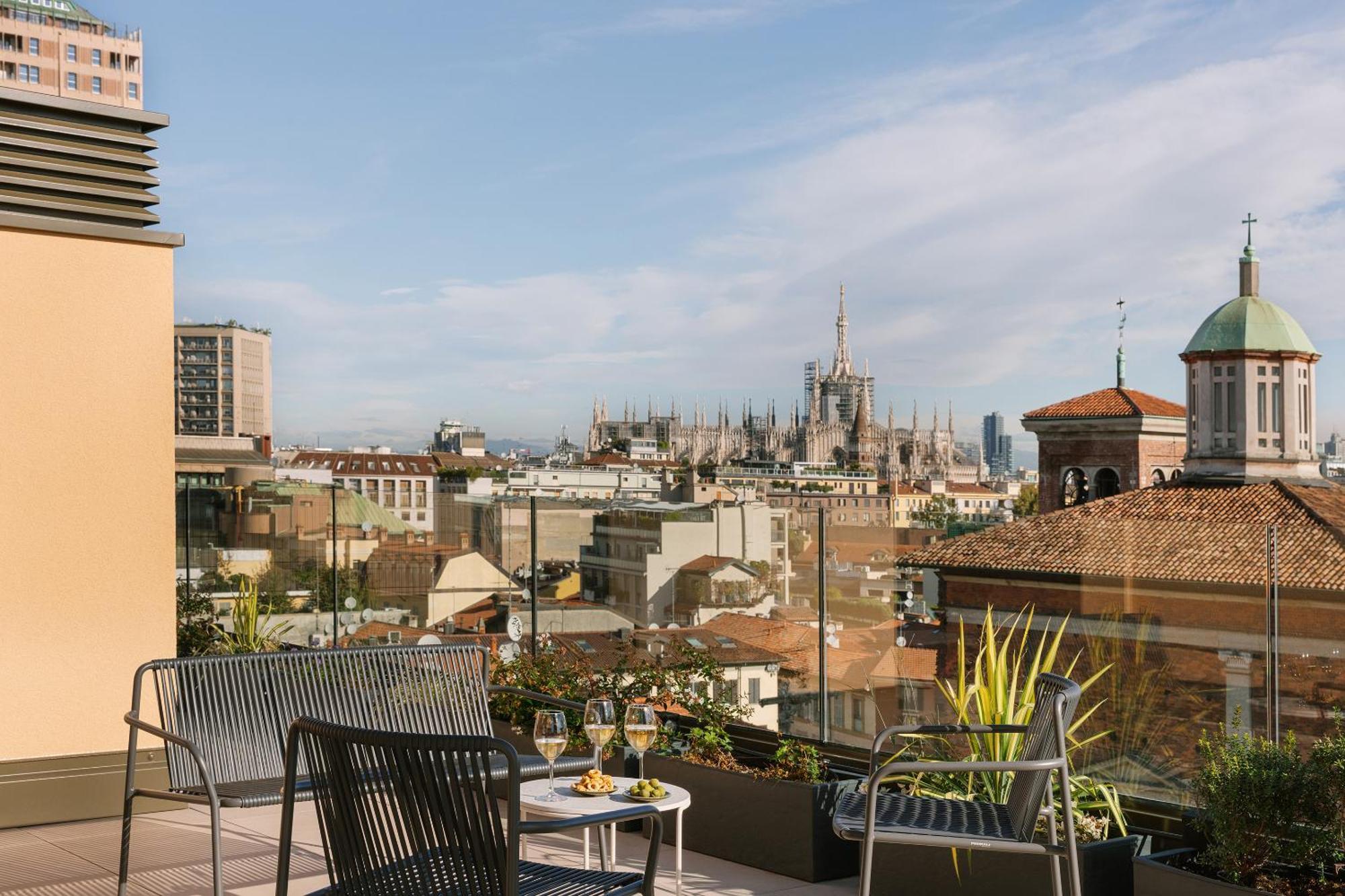 Sonder Manzoni Aparthotel Milano Exterior foto
