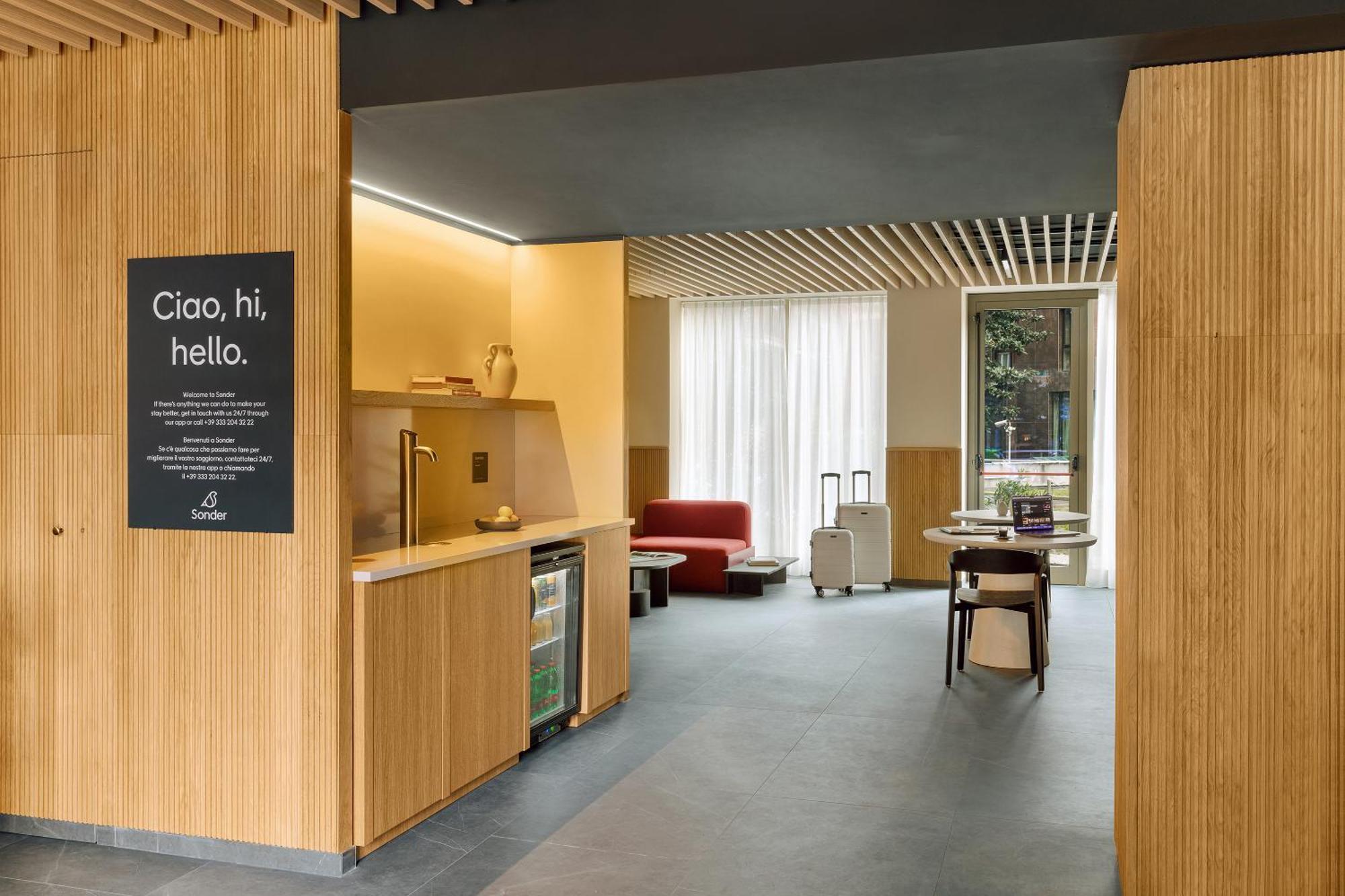 Sonder Manzoni Aparthotel Milano Exterior foto